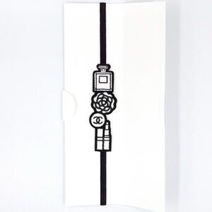 Bundle ❤️❤️for @kathleenlynn ❤️❤️CHANEL Monochrome Iconic Bookmark / Headband